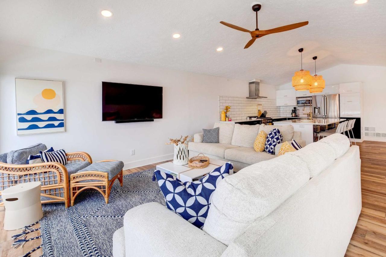 East Jordan Vacation Rental On Lake Charlevoix! المظهر الخارجي الصورة